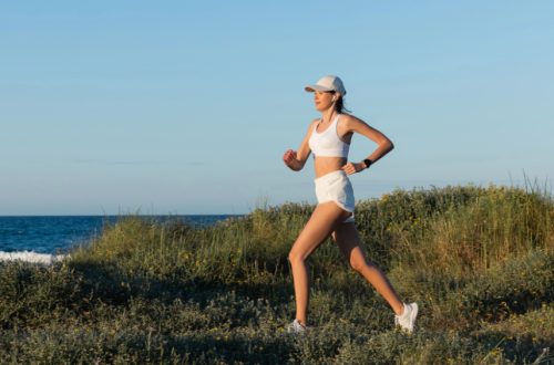 8 Must-Have Self-Defense Tools For Runners’ Safety