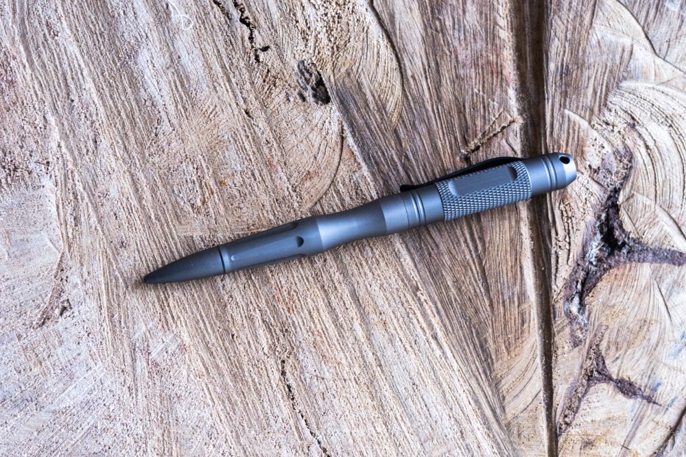 how to choose a self defense weapon for women 1